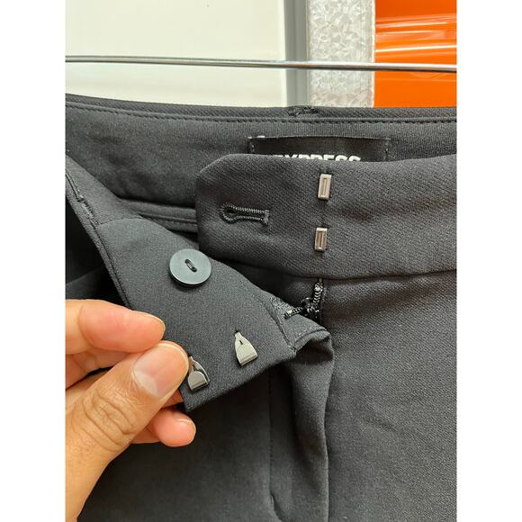 Express - Editor Mid Rise Flare Pant / 4 / Black - Picture 10 of 11